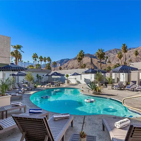 Casa Oliver Hotel & Resort - A Men'S Clothing Optional Resort In Palm Springs